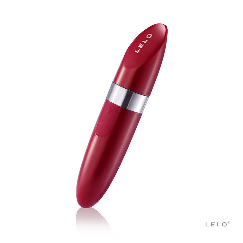 LELO-Mia-personal-massager-red